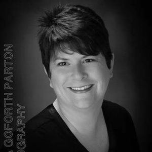 Meet your Posher, Tonya